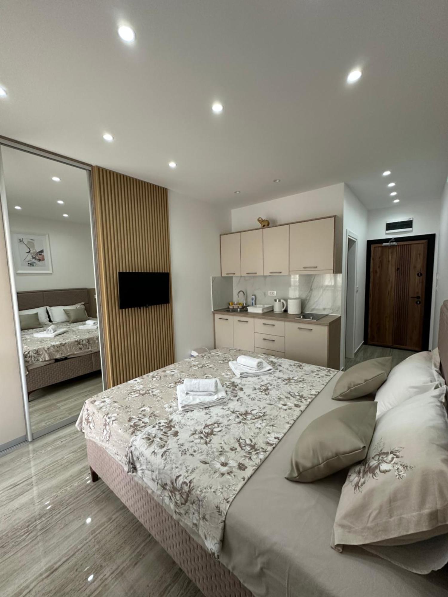 As Apartmani Budva Luaran gambar