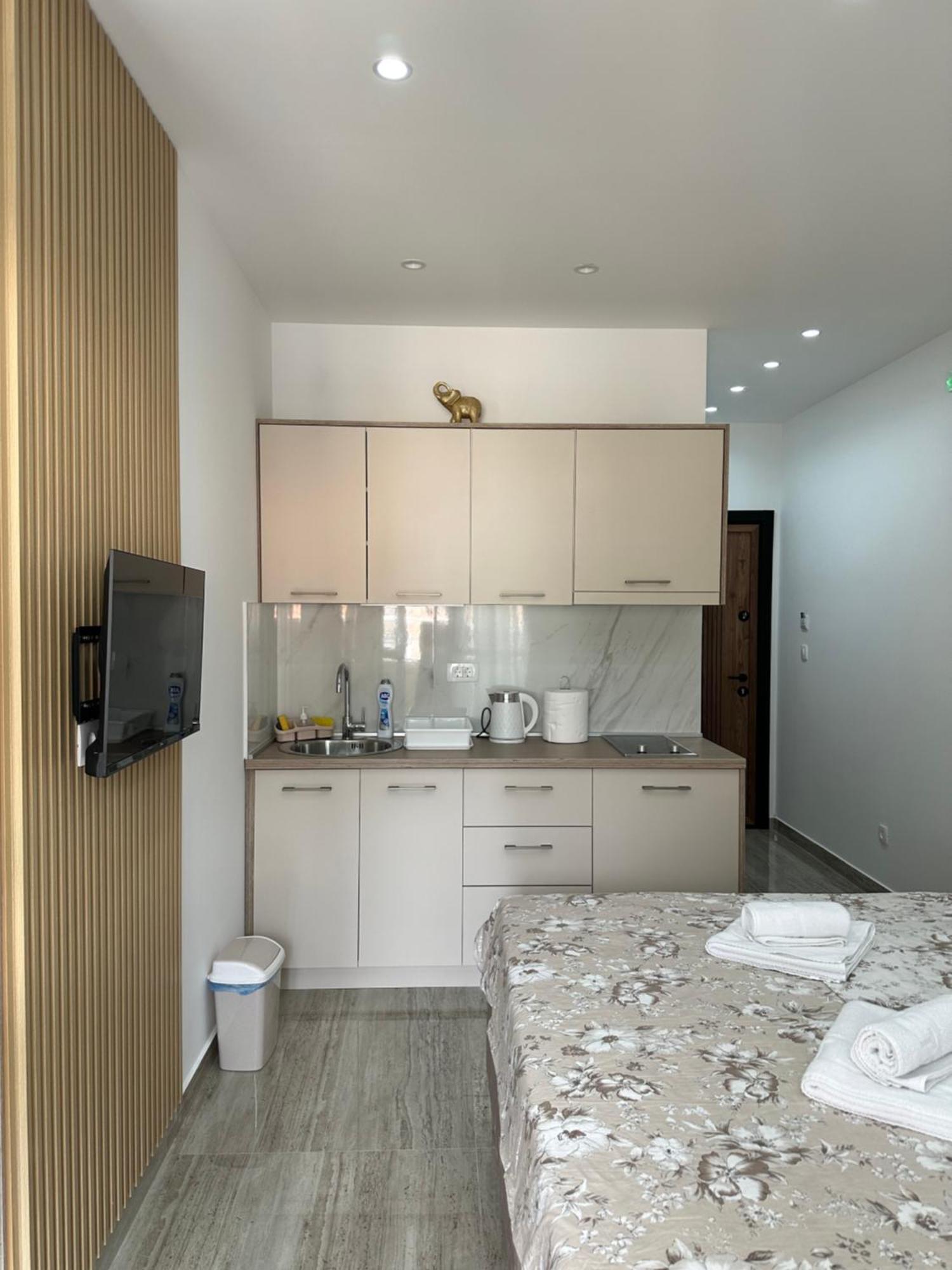 As Apartmani Budva Luaran gambar