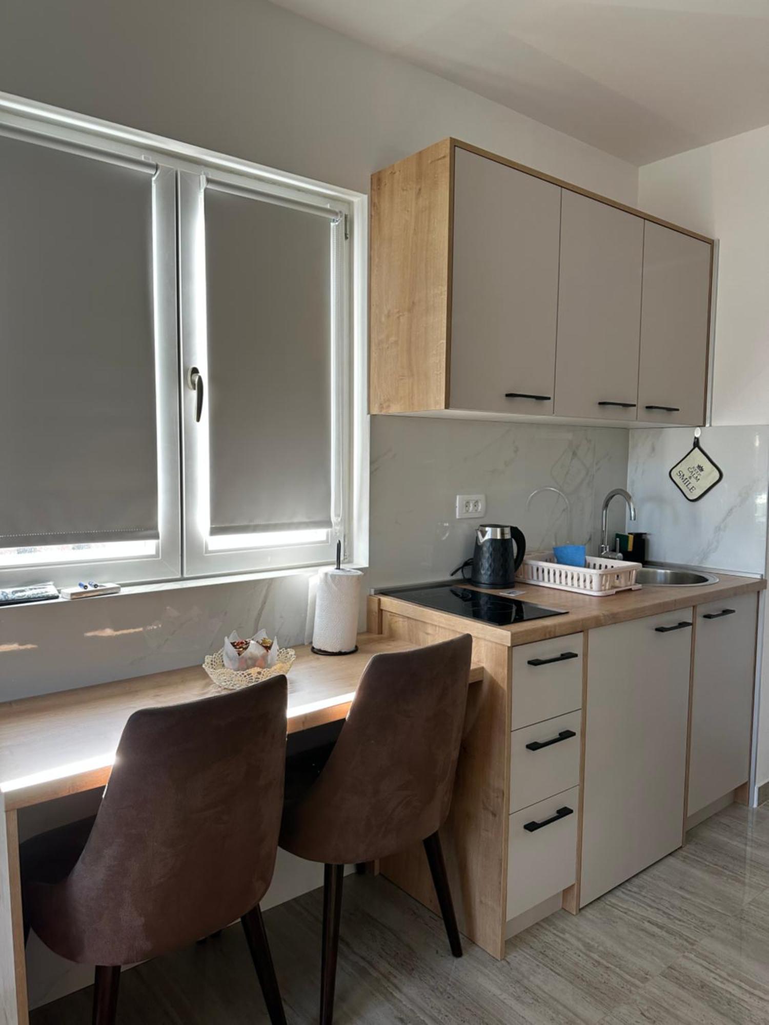 As Apartmani Budva Luaran gambar