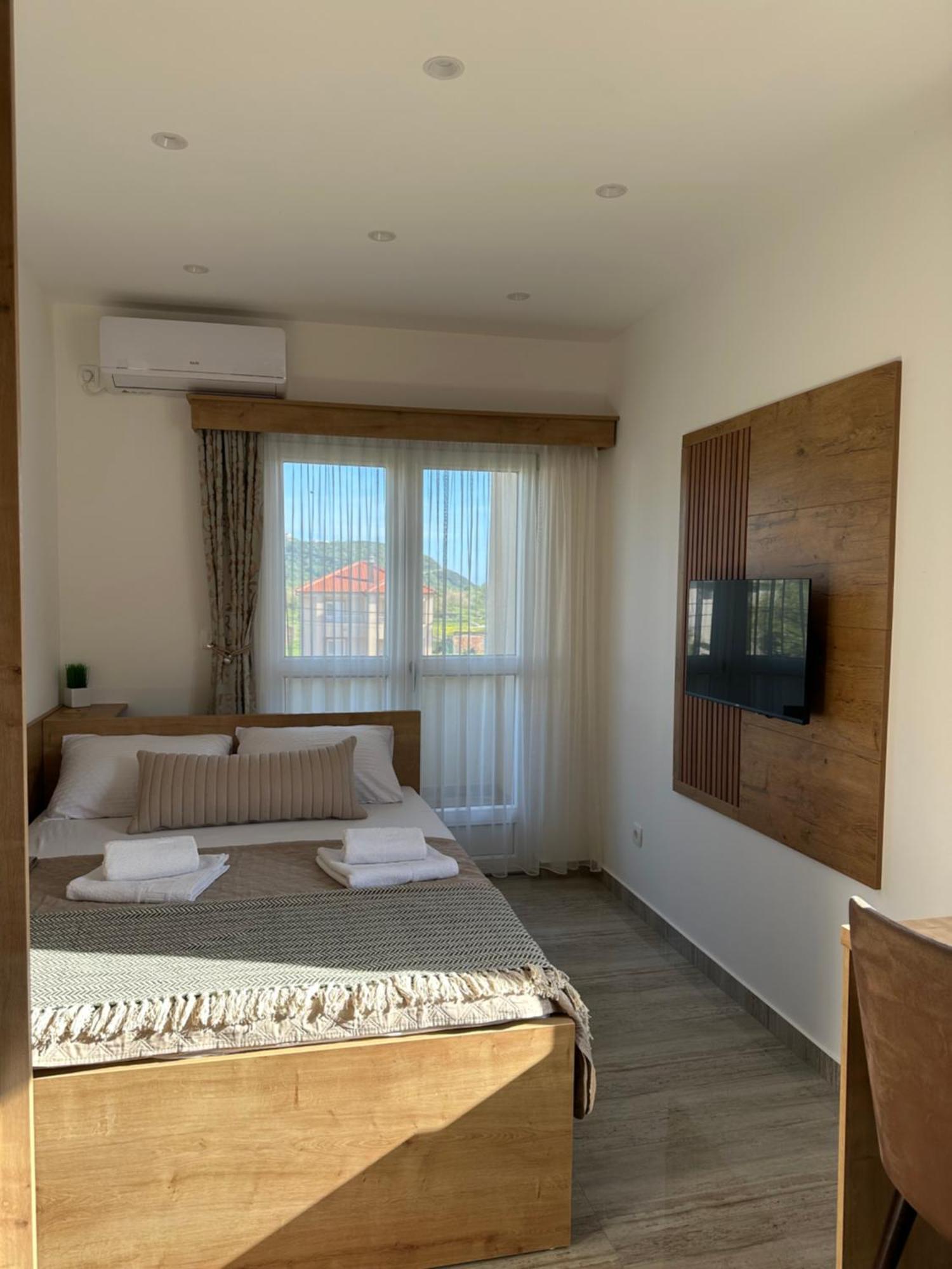 As Apartmani Budva Luaran gambar