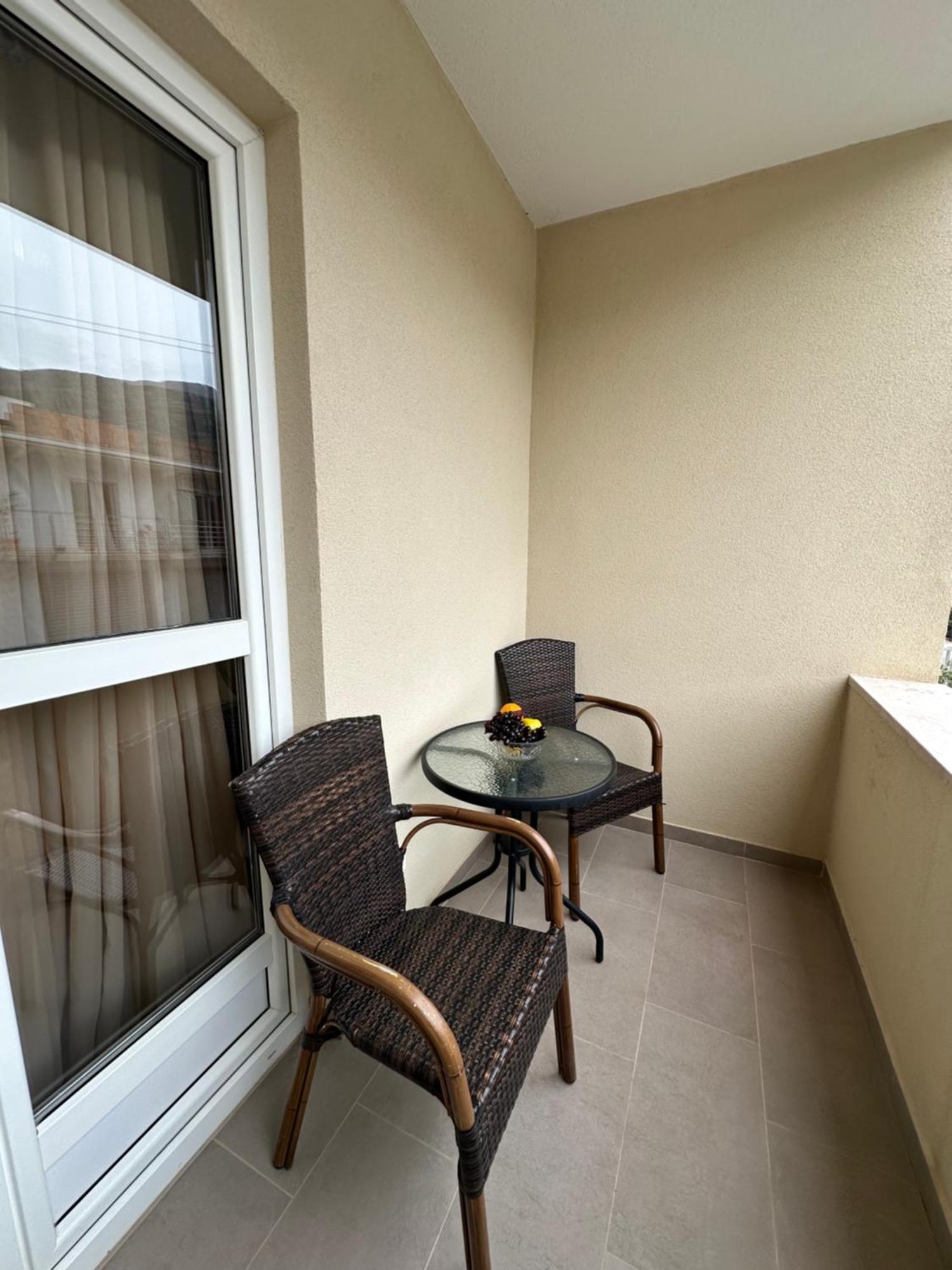 As Apartmani Budva Luaran gambar