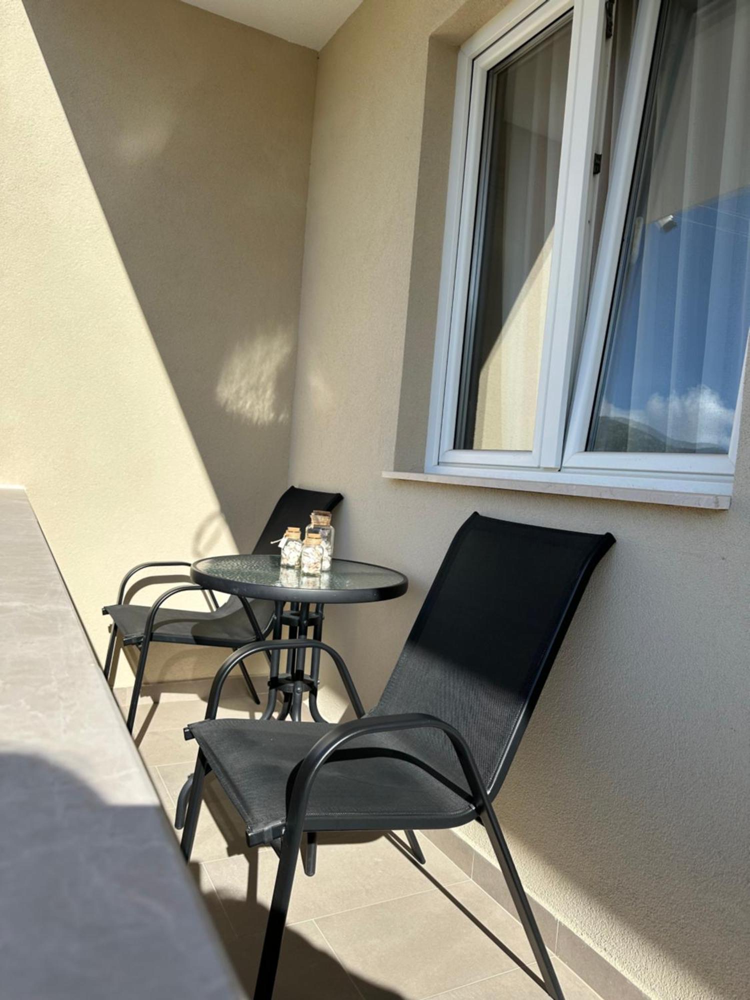 As Apartmani Budva Luaran gambar